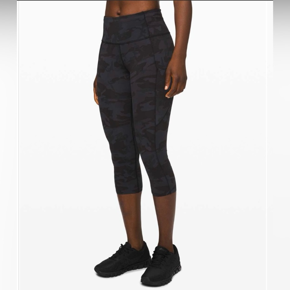 Lululemon Fast and Free Crop II 19"